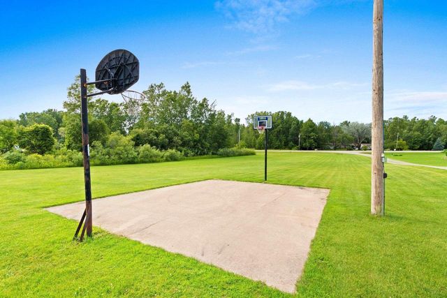 W783 COUNTY RD VV, Seymour, WI 54165