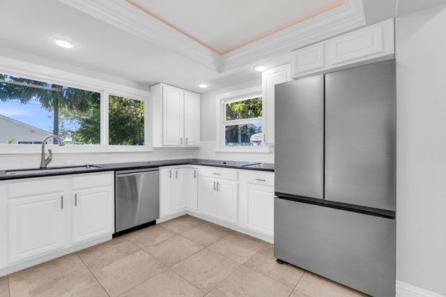 1180 SW 17th Street, Boca Raton, FL 33486