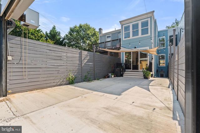 922 8TH ST NE, Washington, DC 20002