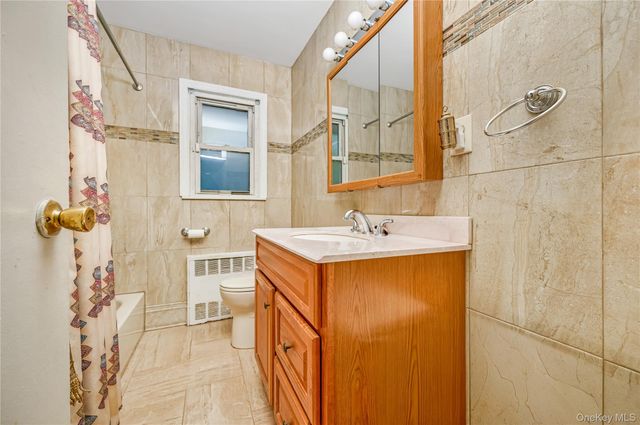 876 Oliver Avenue, Westbury, NY 11590