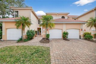 15209 Storrington PL # B200, Naples, FL 34110