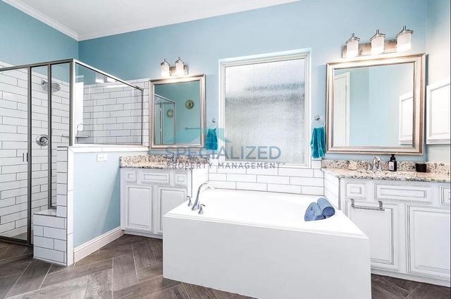 2316 Sterling Hollow Lane, League City, TX 77573