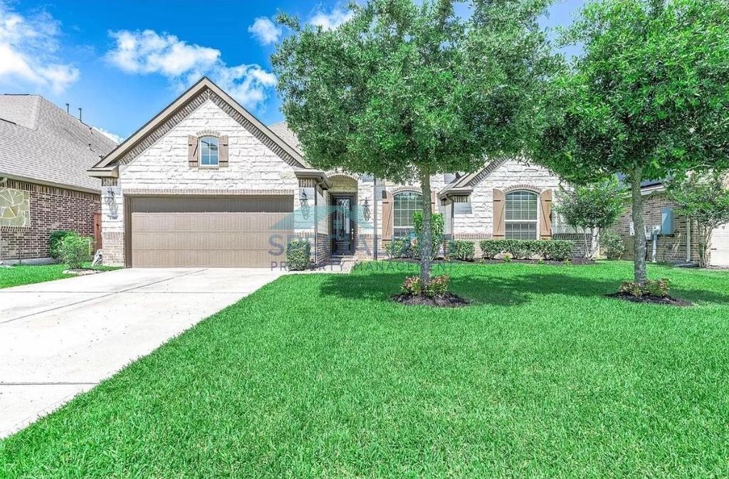 2316 Sterling Hollow Lane, League City, TX 77573