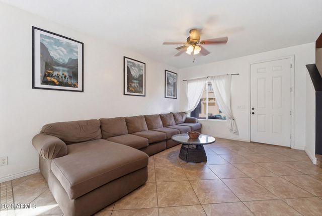 233 S TRENTON --, Mesa, AZ 85208
