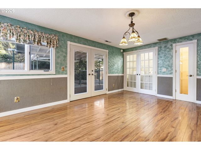 3812 Ne 100TH Ct, Vancouver, WA 98662