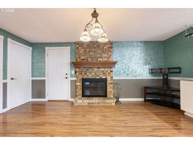 3812 Ne 100TH Ct, Vancouver, WA 98662