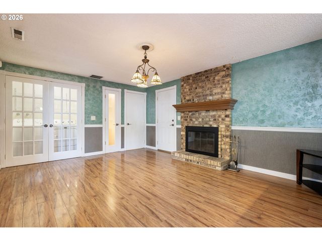 3812 Ne 100TH Ct, Vancouver, WA 98662