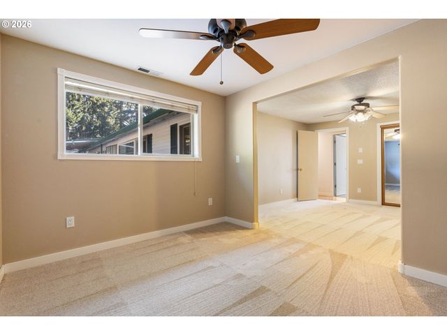 3812 Ne 100TH Ct, Vancouver, WA 98662