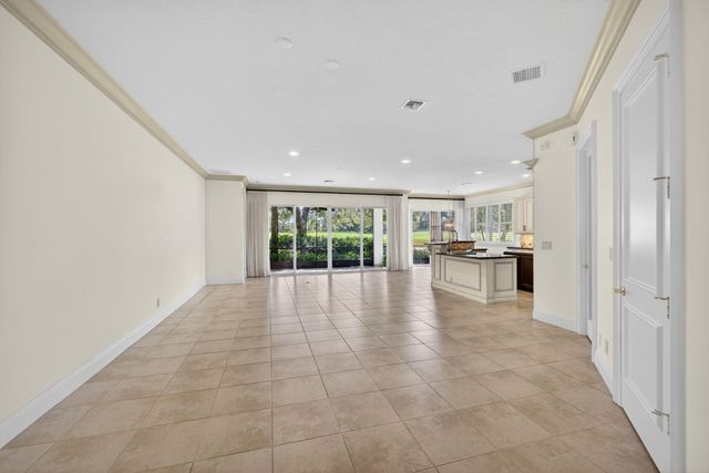 11548 Villa Vasari Drive, Palm Beach Gardens, FL 33418