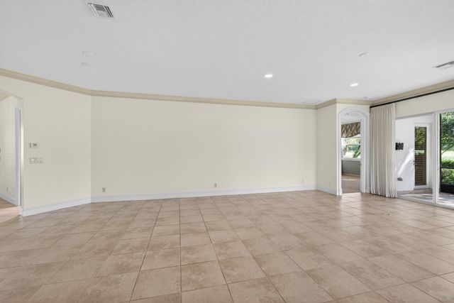 11548 Villa Vasari Drive, Palm Beach Gardens, FL 33418