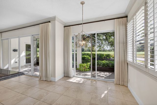 11548 Villa Vasari Drive, Palm Beach Gardens, FL 33418