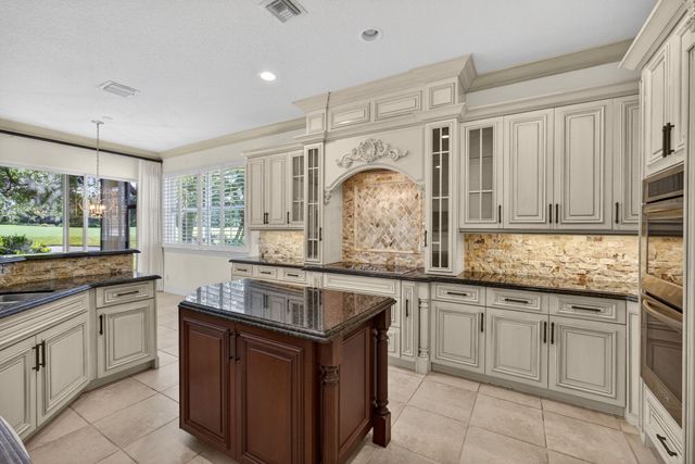 11548 Villa Vasari Drive, Palm Beach Gardens, FL 33418