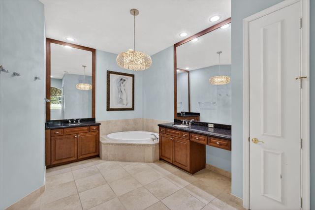 11548 Villa Vasari Drive, Palm Beach Gardens, FL 33418