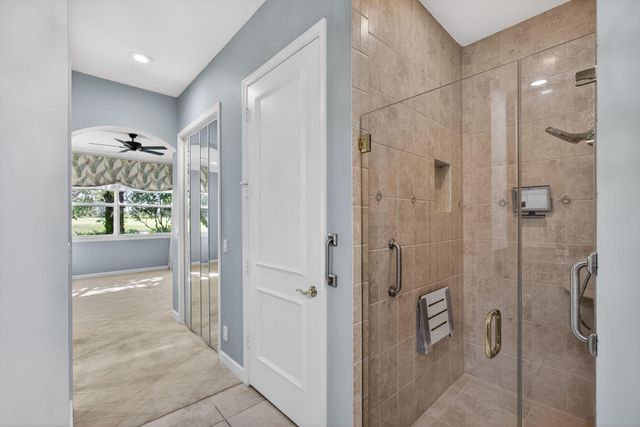 11548 Villa Vasari Drive, Palm Beach Gardens, FL 33418