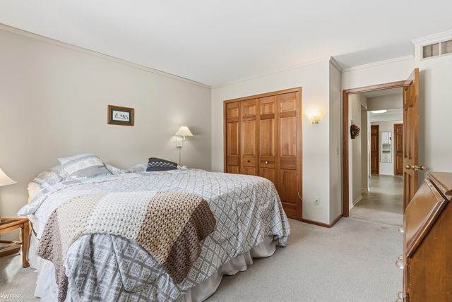 4482 Springbrook Drive, Swartz Creek, MI 48473