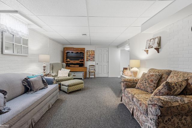 4482 Springbrook Drive, Swartz Creek, MI 48473