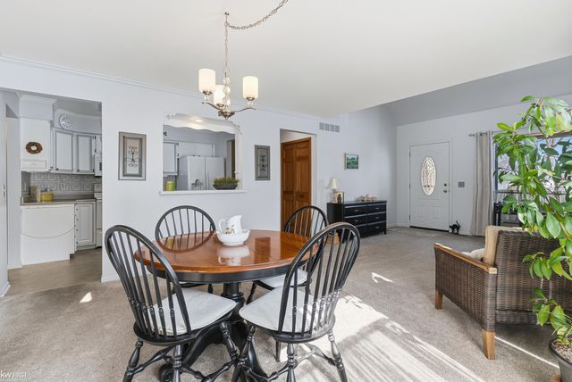 4482 Springbrook Drive, Swartz Creek, MI 48473