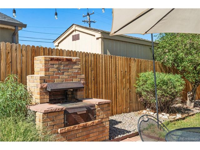 210 S Bryant St, Denver, CO 80219