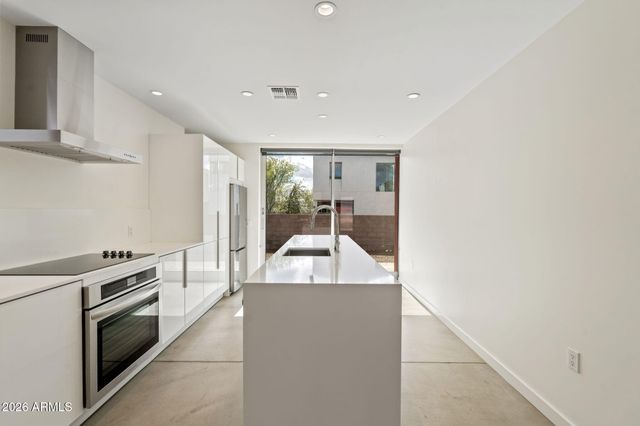 1337 E Polk Street 10, Phoenix, AZ 85006