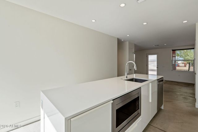 1337 E Polk Street 10, Phoenix, AZ 85006