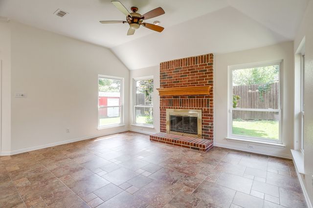 3820 Misty Glen Court, Bedford, TX 76021