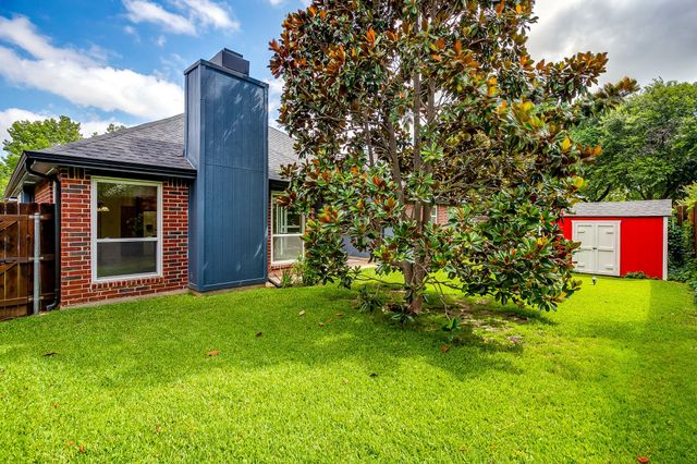 3820 Misty Glen Court, Bedford, TX 76021