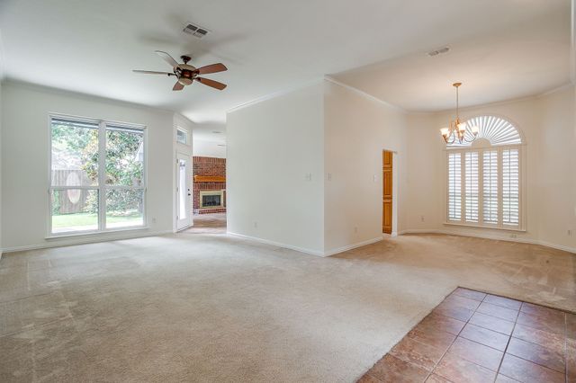 3820 Misty Glen Court, Bedford, TX 76021