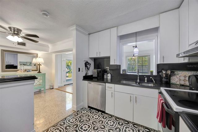 2307 VALENCIA DRIVE, Sarasota, FL 34239