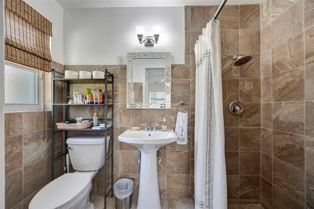 2307 VALENCIA DRIVE, Sarasota, FL 34239