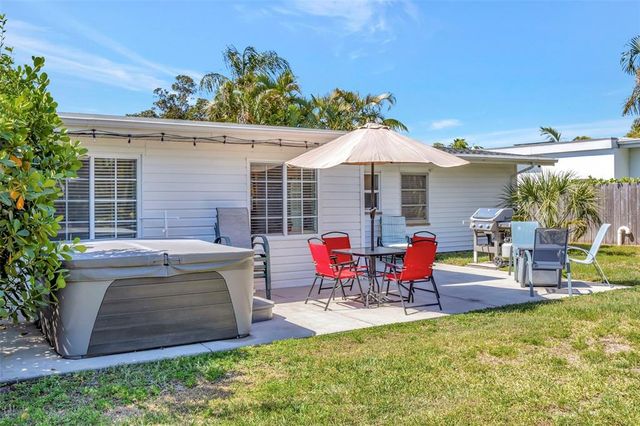 2307 VALENCIA DRIVE, Sarasota, FL 34239