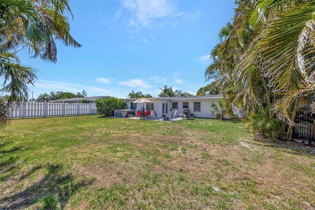 2307 VALENCIA DRIVE, Sarasota, FL 34239