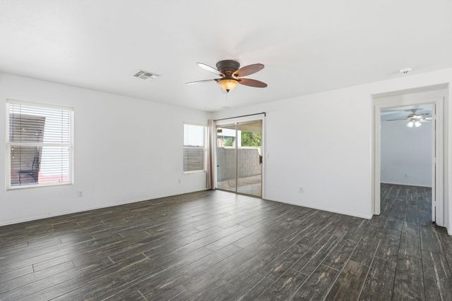 714 E Michigan Avenue, Phoenix, AZ 85022