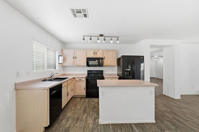 714 E Michigan Avenue, Phoenix, AZ 85022