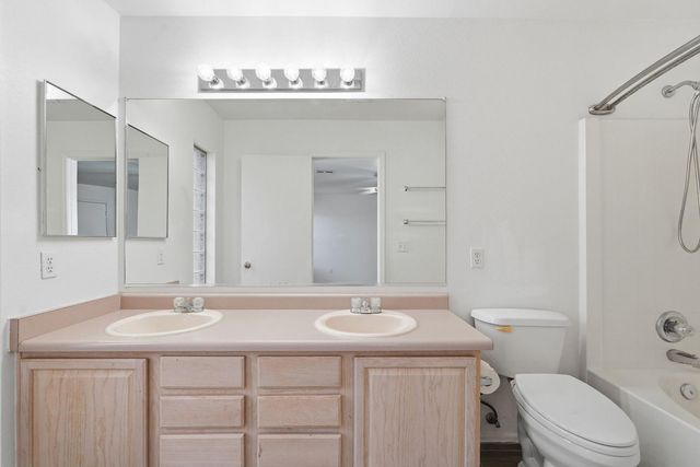 714 E Michigan Avenue, Phoenix, AZ 85022