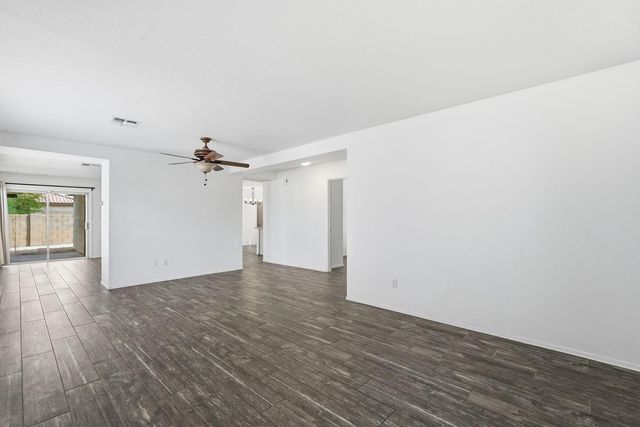 714 E Michigan Avenue, Phoenix, AZ 85022