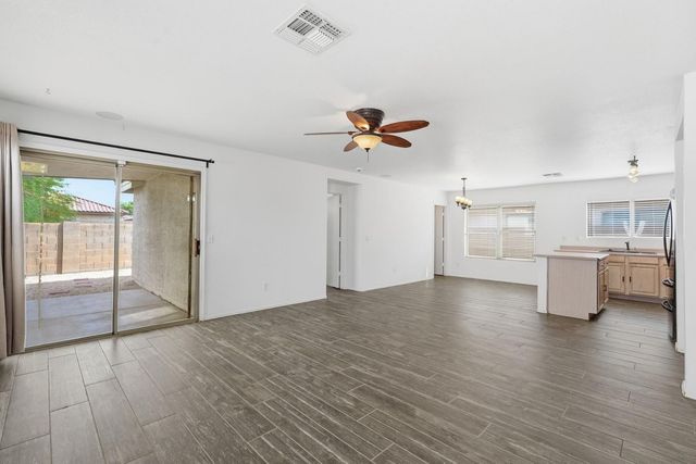 714 E Michigan Avenue, Phoenix, AZ 85022