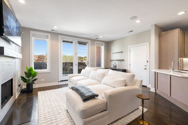 3140 N Elston Avenue 2N, Chicago, IL 60618