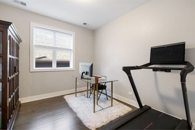 3140 N Elston Avenue 2N, Chicago, IL 60618