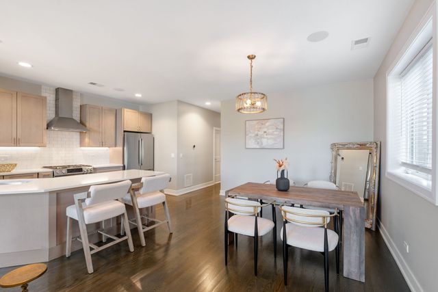 3140 N Elston Avenue 2N, Chicago, IL 60618