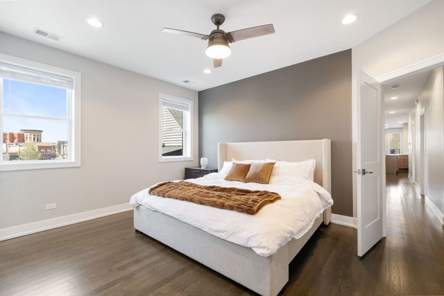 3140 N Elston Avenue 2N, Chicago, IL 60618