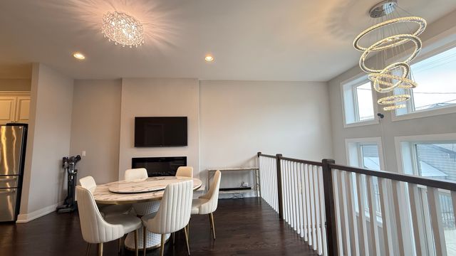 3422 S NORMAL Avenue, Chicago, IL 60616