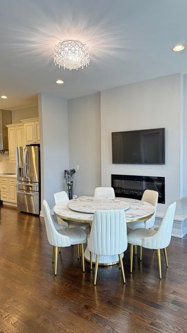 3422 S NORMAL Avenue, Chicago, IL 60616