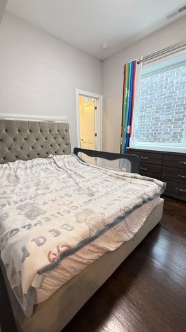 3422 S NORMAL Avenue, Chicago, IL 60616