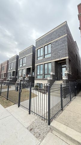 3422 S NORMAL Avenue, Chicago, IL 60616