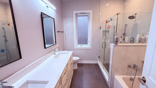 3422 S NORMAL Avenue, Chicago, IL 60616