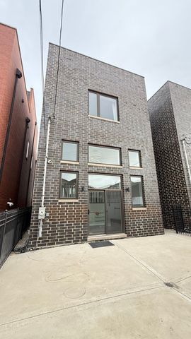 3422 S NORMAL Avenue, Chicago, IL 60616