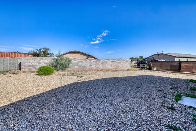 466 BASKIN Drive, Morristown, AZ 85342