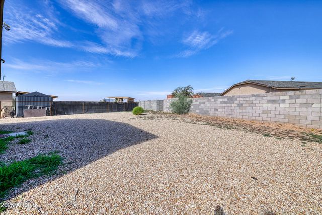 466 BASKIN Drive, Morristown, AZ 85342