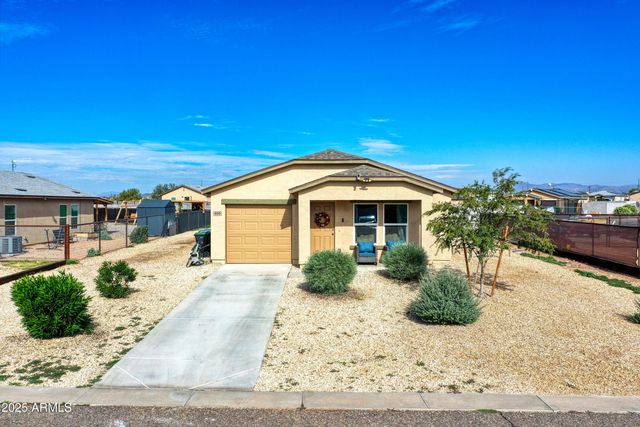 466 BASKIN Drive, Morristown, AZ 85342