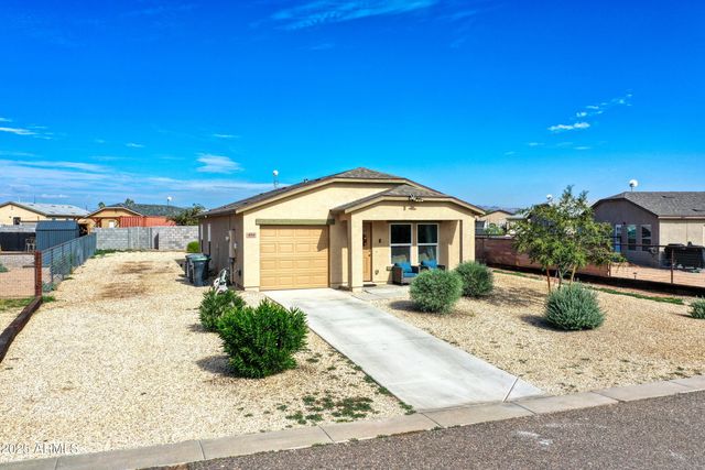 466 BASKIN Drive, Morristown, AZ 85342